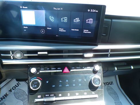 Certified 2025 Hyundai Santa Fe SEL AWD/4WD image 24