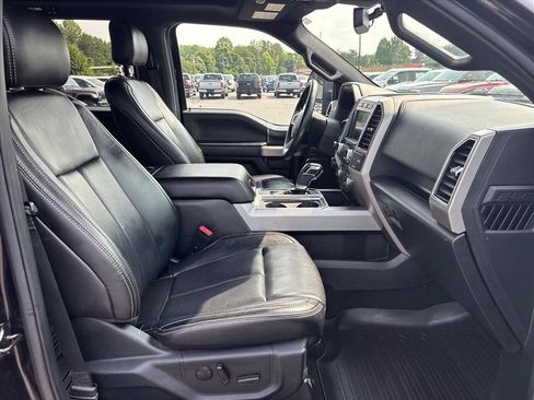 Used 2020 Ford F150 Lariat w/ Equipment Group 502A Luxury AWD/4WD image 10