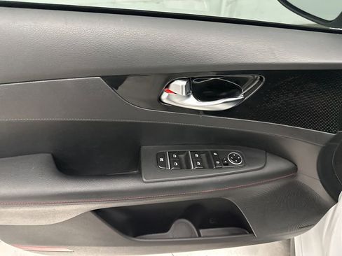 Used 2023 Kia Forte GT w/ GT2 Package image 10