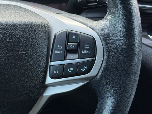 Used 2022 Ford Explorer Limited w/ Equipment Group 301A RWD image 15