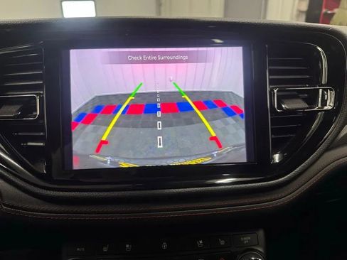 Used 2024 Dodge Durango GT image 21