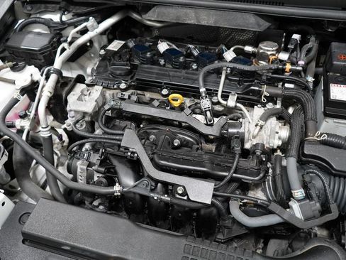 Used 2021 Toyota Corolla SE FWD image 30
