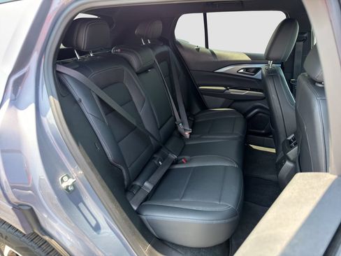 Used 2025 Chevrolet Equinox EV LT w/ Convenience Package II FWD image 28
