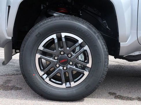 New 2025 Toyota Tacoma TRD Sport image 13