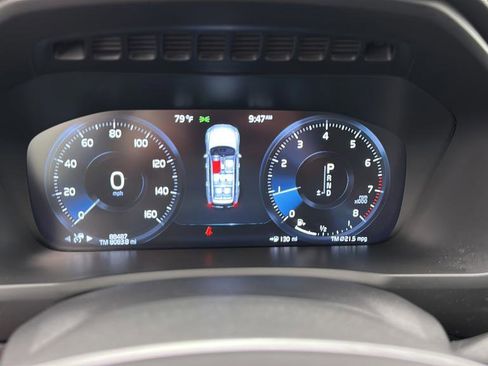 Used 2019 Volvo XC90 T6 Momentum w/ Advanced Package AWD/4WD image 17