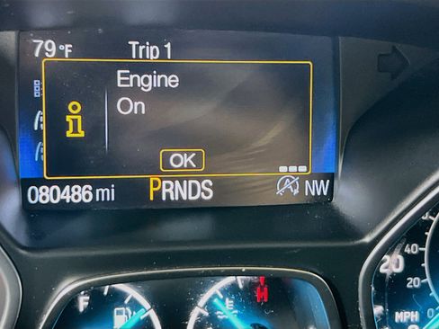 Used 2017 Ford Escape SE AWD/4WD image 12