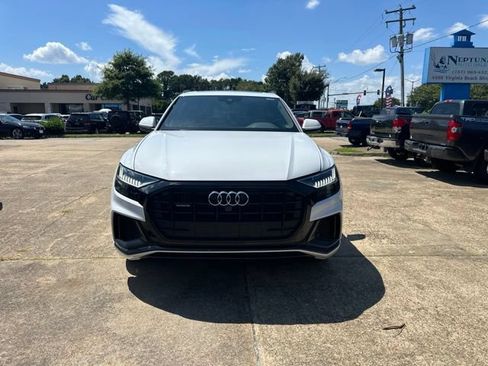 Used 2019 Audi Q8 Premium Plus AWD/4WD image 2