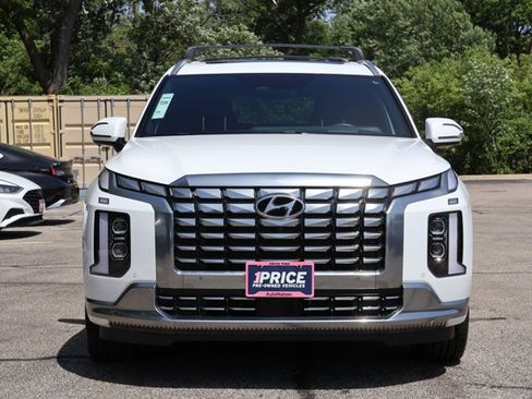 Used 2024 Hyundai Palisade Calligraphy AWD/4WD image 2