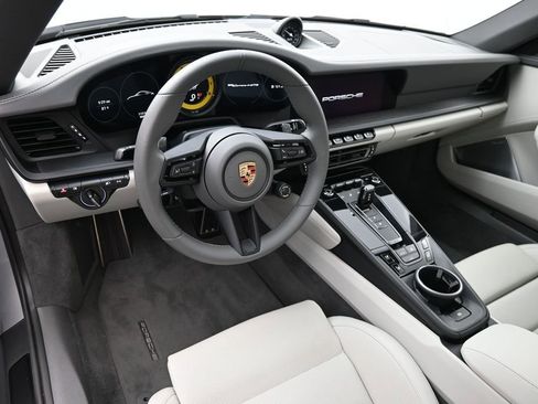 Certified 2024 Porsche 911 GT3 RS image 4