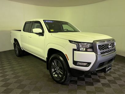 Used 2025 Nissan Frontier SV w/ SV Convenience Package