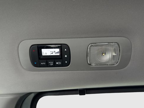 Used 2020 Honda Odyssey EX image 37