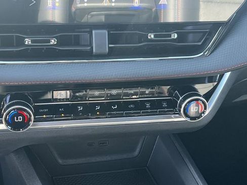 New 2026 Chevrolet Equinox RS image 18