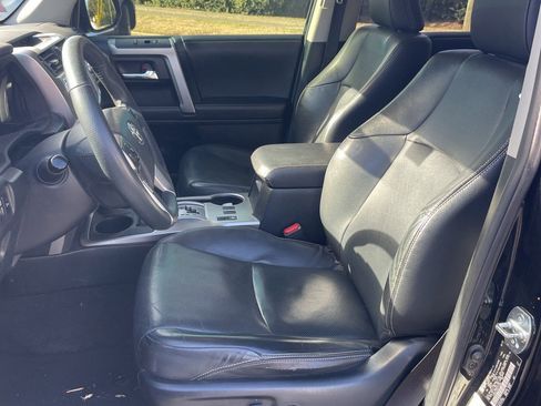 Used 2019 Toyota 4Runner Limited image 5