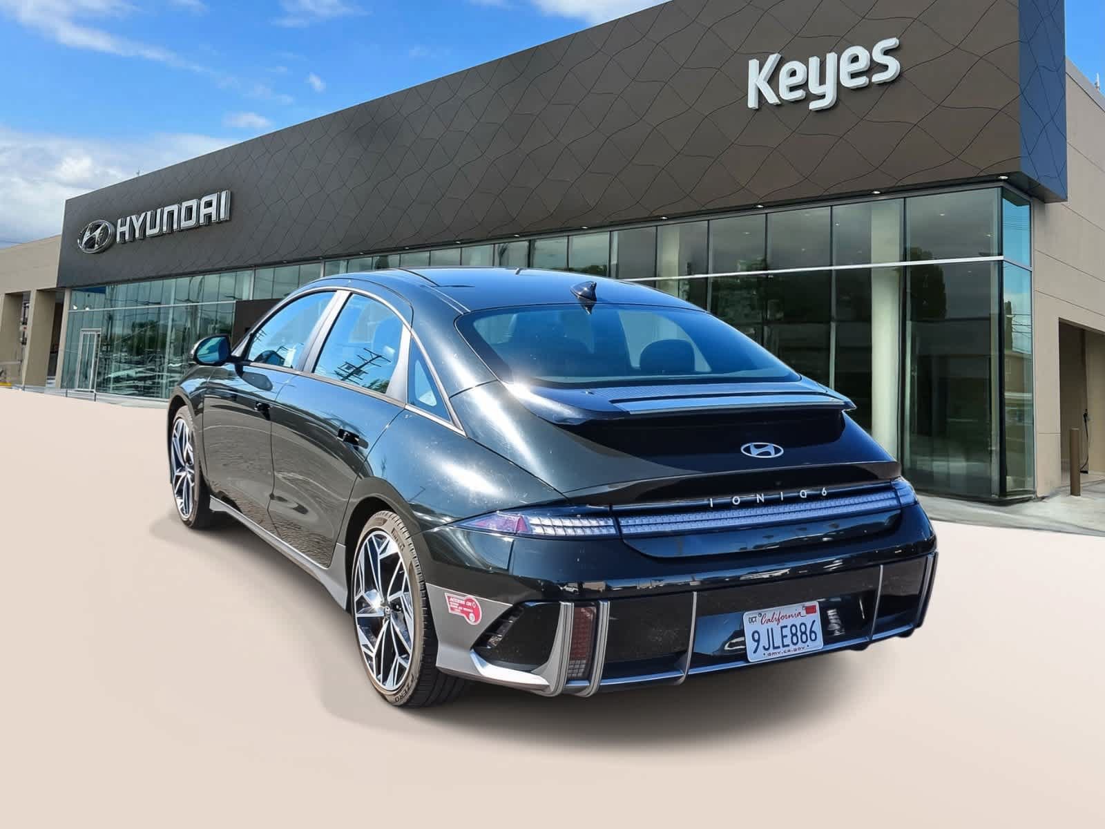 Used 2023 Hyundai Ioniq 6 SEL w/ Cargo Package AWD/4WD image 7