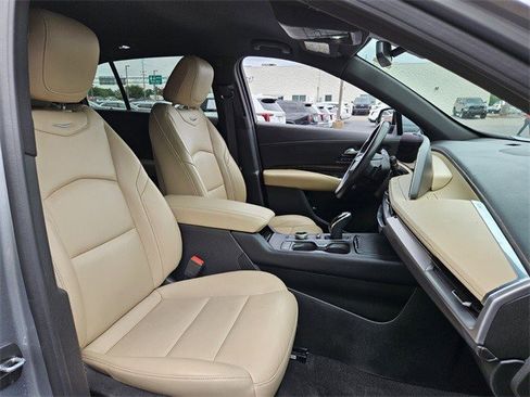 Certified 2024 Cadillac XT4 Premium Luxury image 23