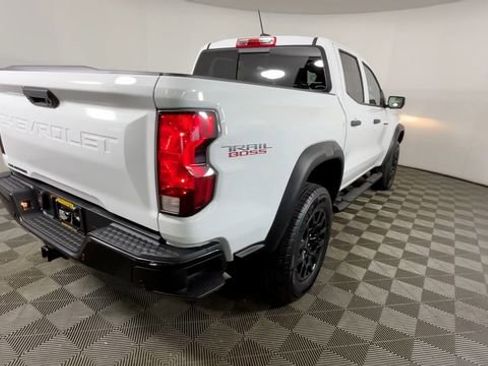 Used 2023 Chevrolet Colorado Trail Boss w/ Technology Package AWD/4WD image 5