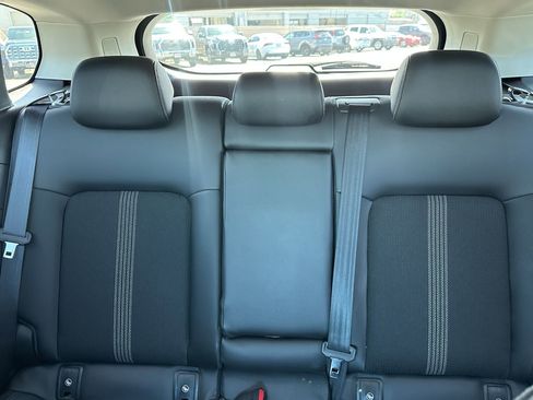 Certified 2025 MAZDA CX-50 AWD 2.5 S w/ Premium Package image 15