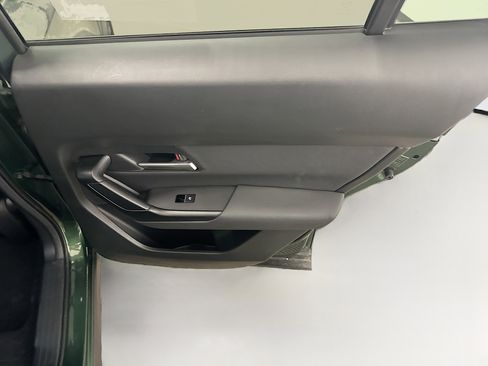 Used 2025 MAZDA CX-50 AWD 2.5 S w/ Premium Package image 31