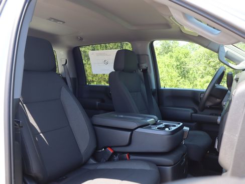 New 2026 Chevrolet Silverado 2500 Custom w/ Custom Value Package AWD/4WD image 21