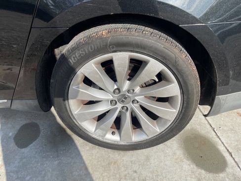 Used 2014 Lincoln MKS AWD w/ Equipment Group 101A image 42