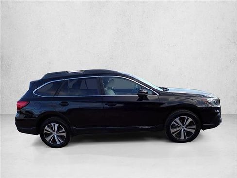 Used 2019 Subaru Outback 2.5i Limited image 5