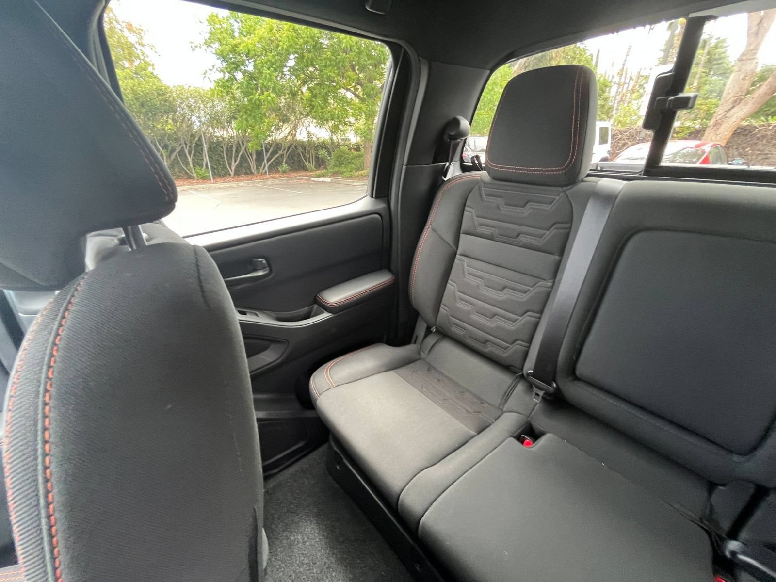 Used 2026 Nissan Frontier PRO-4X AWD/4WD image 38