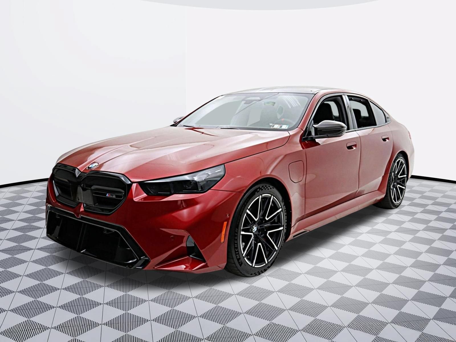 Used 2025 BMW M5 w/ Carbon Package AWD/4WD image 2