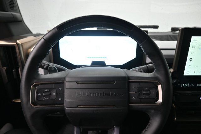 Used 2025 GMC Hummer EV 3X AWD/4WD image 10