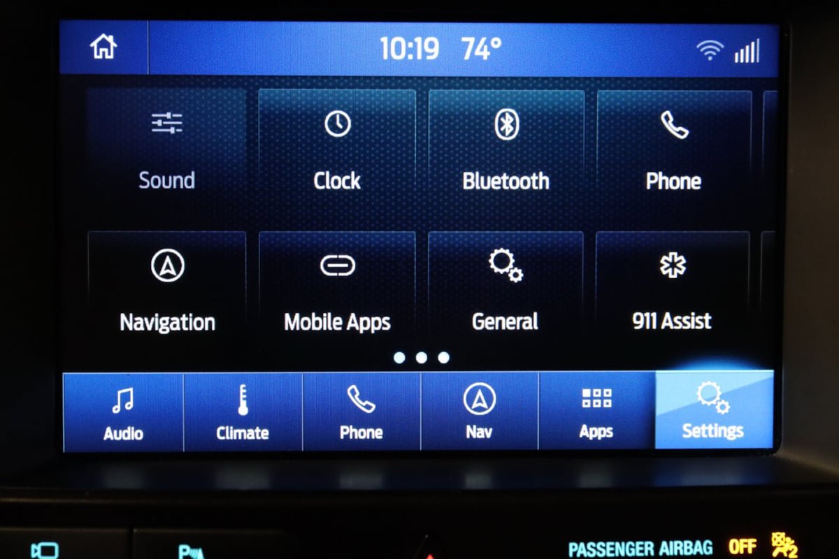 Used 2018 Ford Explorer Limited AWD/4WD image 44