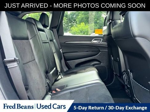Used 2022 Jeep Grand Cherokee Laredo X AWD/4WD image 15