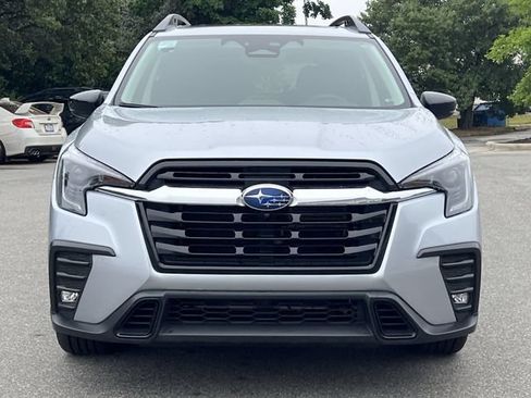 Used 2025 Subaru Ascent Limited AWD/4WD image 16