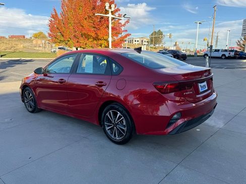 Used 2024 Kia Forte LXS image 10