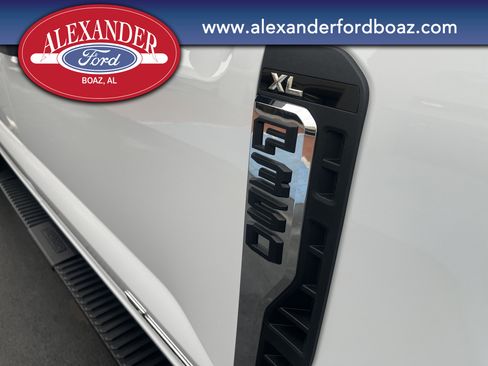 New 2026 Ford F350 XL w/ XL Chrome Package image 7