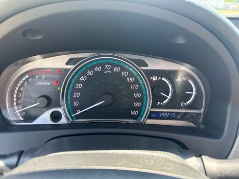 Used 2013 Toyota Venza LE FWD image 6