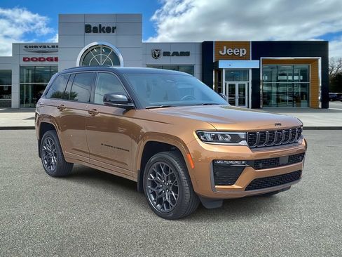 New 2026 Jeep Grand Cherokee Summit AWD/4WD image 1
