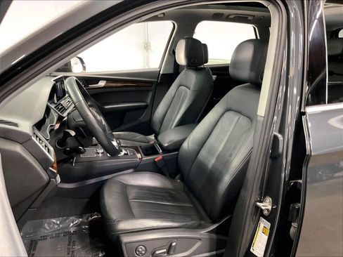 Used 2018 Audi Q5 2.0T Premium Plus w/ Premium Plus Package image 25