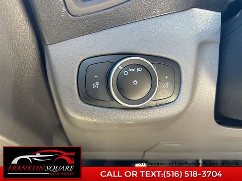 Used 2019 Ford Transit Connect XL image 22