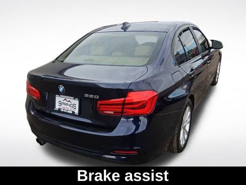 Used 2016 BMW 320i Sedan image 8