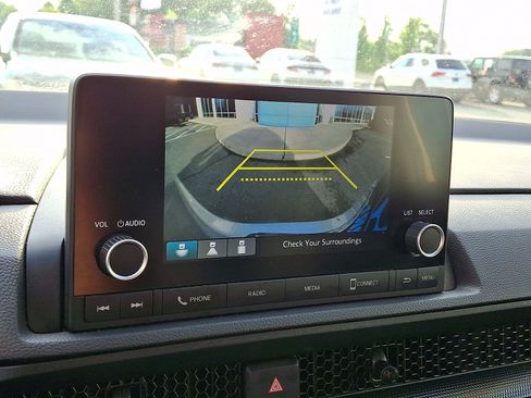 Used 2025 Honda CR-V LX image 17