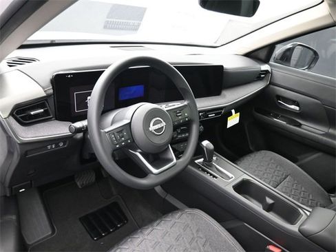 New 2026 Nissan Kicks SV w/ SV Premium Package image 18