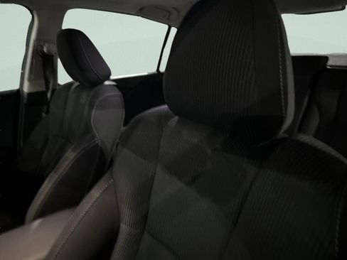 Used 2023 Subaru Legacy Premium image 9