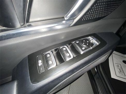 Used 2022 Kia Telluride EX w/ EX Premium Package image 13