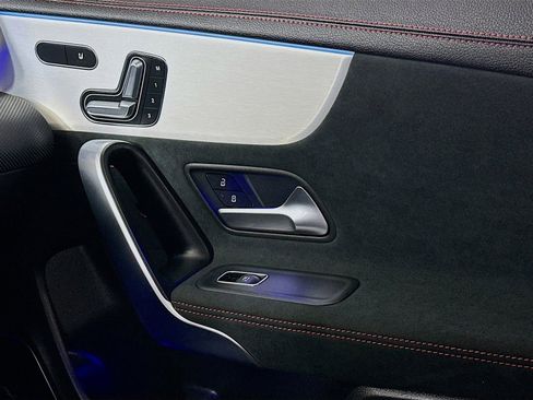 Used 2024 Mercedes-Benz CLA 35 AMG 4MATIC image 17