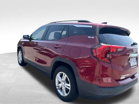 Used 2018 GMC Terrain SLE w/ Driver Convenience Package FWD image 20