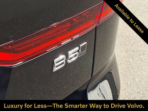 Certified 2026 Volvo XC60 B5 Plus w/ Protection Package Premier AWD/4WD image 31