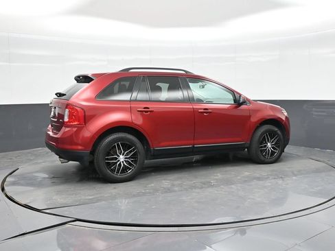 Used 2013 Ford Edge SEL FWD image 9