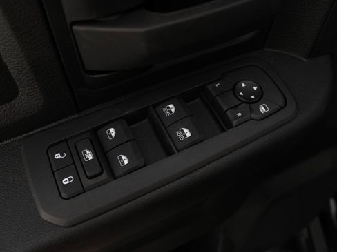 New 2026 RAM 2500 Tradesman AWD/4WD image 15