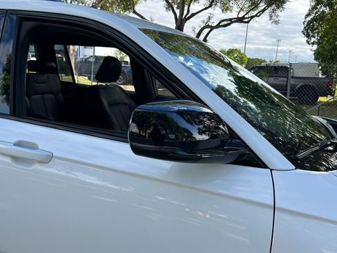 New 2025 Jeep Grand Cherokee L Limited w/ Black Appearance Package image 29