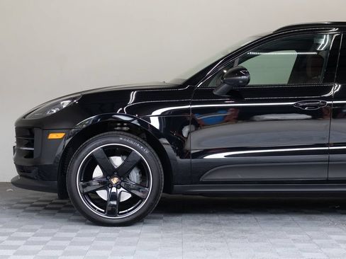 Used 2021 Porsche Macan S AWD/4WD image 8