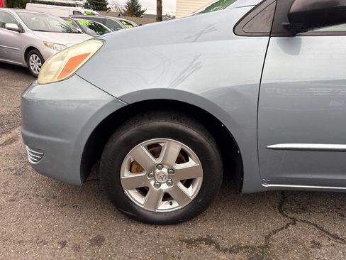 Used 2004 Toyota Sienna LE image 9